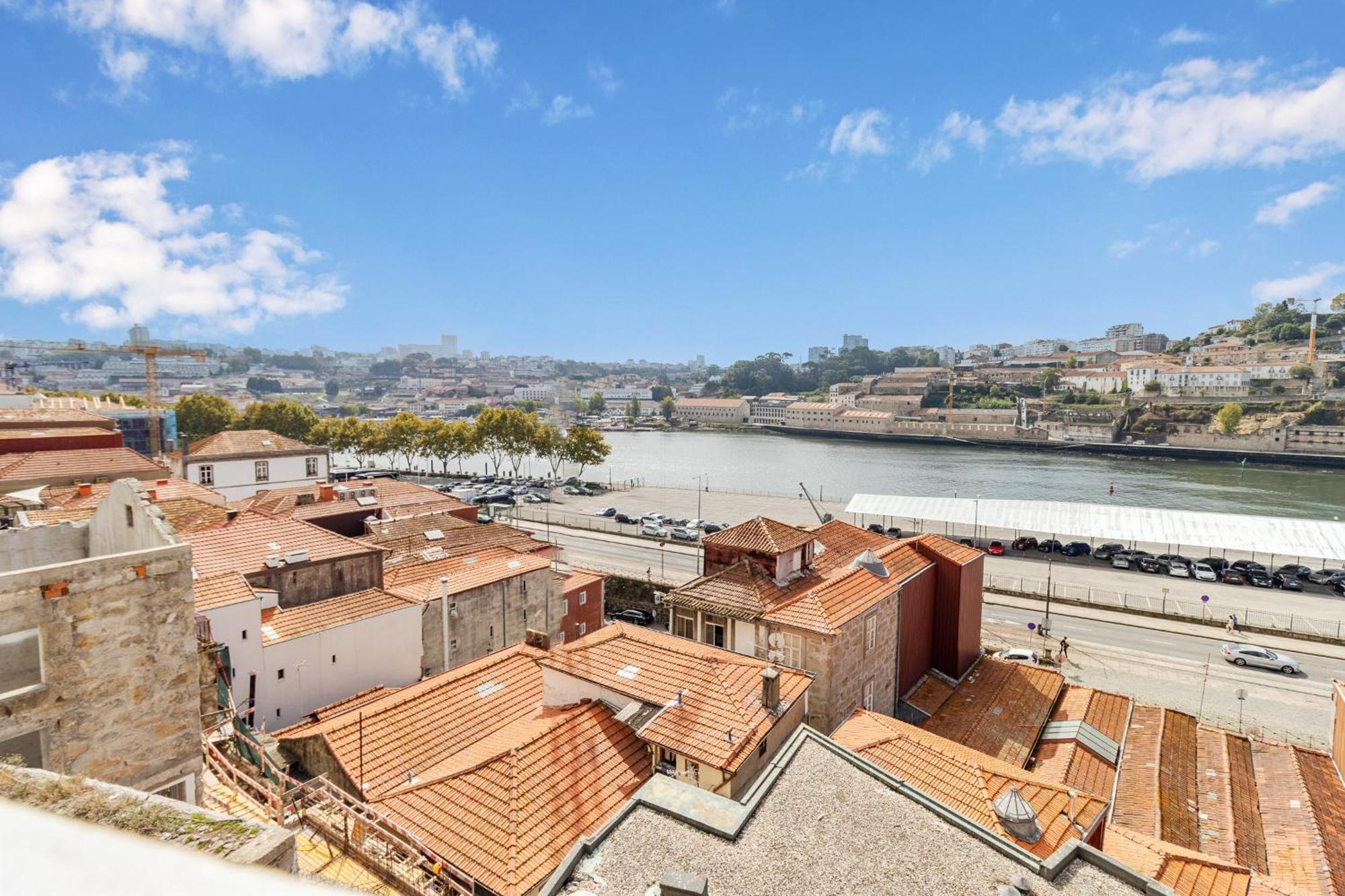 Porto Riverville Apartments ภายนอก รูปภาพ