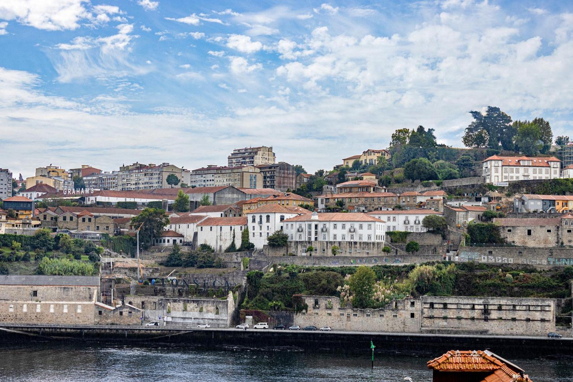 Porto Riverville Apartments ภายนอก รูปภาพ